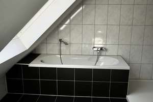 Willkommen im neuen Zuhause! Wunderschöne 2-Zimmer-Wohnung mitten in Wiesbaden und doch im Grünen! – Die vollständige Adresse der Immobilie erhältst du vom Anbieter., 65189 Südost, Wiesbaden – Vorschaubild 37