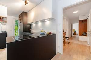 Ein Refugium für die Zukunft: Stilvolles Familienglück mit eigenem Garten in München – Die vollständige Adresse der Immobilie erhältst du vom Anbieter., 81249 Aubing-Süd, München – Vorschaubild 12