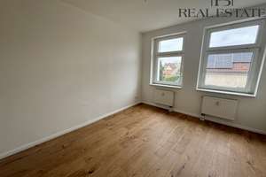 Sofort verfügbar: Etagenwohnung mit Balkon – Kümmelsberg 11, 39110 Stadtfeld West, Magdeburg – Vorschaubild 1