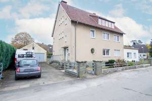 4 Fam. Haus inkl. Anbau und Erweiterungspotenzial im Bielefelder Süden – Die vollständige Adresse der Immobilie erhältst du vom Anbieter., 33647 Brackwede, Bielefeld – Vorschaubild 2