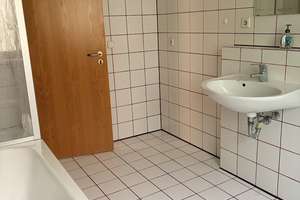 Helle 2,5 Zimmer Wohnung, EG mit Terrasse in Sieglitzhof (Nähe Schwabachgrund) – Die vollständige Adresse der Immobilie erhältst du vom Anbieter., 91054 Sieglitzhof, Erlangen – Vorschaubild 25