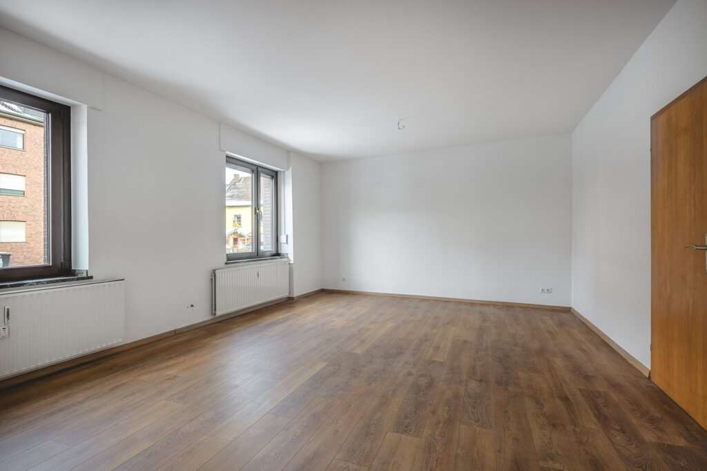 Immobilie in Würselen - Großes, bezugsfreies Einfamilien- oder Mehrgenerationenhaus in Broichweiden - Bild 3