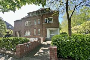 Krefeld Stadtwald!
Komplett bezugsfreies & kernsaniertes Mehrfamilienhaus – Die vollständige Adresse der Immobilie erhältst du vom Anbieter., 47799 Cracau, Krefeld – Vorschaubild 2