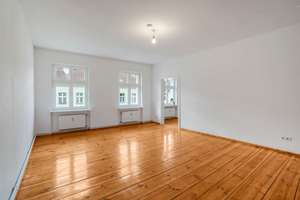 Historischer Charme trifft zeitgemäße Eleganz – 2-Zimmer-Altbau in Neukölln – Die vollständige Adresse der Immobilie erhältst du vom Anbieter., 12055 Neukölln (Ortsteil), Berlin – Vorschaubild 2
