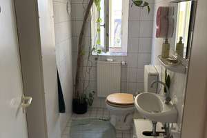 WG- geeignete großzügige 5-Zimmer-Wohnung in Düsseldorf-Lierenfeld – Die vollständige Adresse der Immobilie erhältst du vom Anbieter., 40231 Lierenfeld, Düsseldorf – Vorschaubild 2