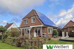 Energieeffizientes Einfamilienhaus mit PV-Anlage auf großzügigem 788 m² Grundstück in gehobener Lage – Steinburg (Kreis) – Vorschaubild 1