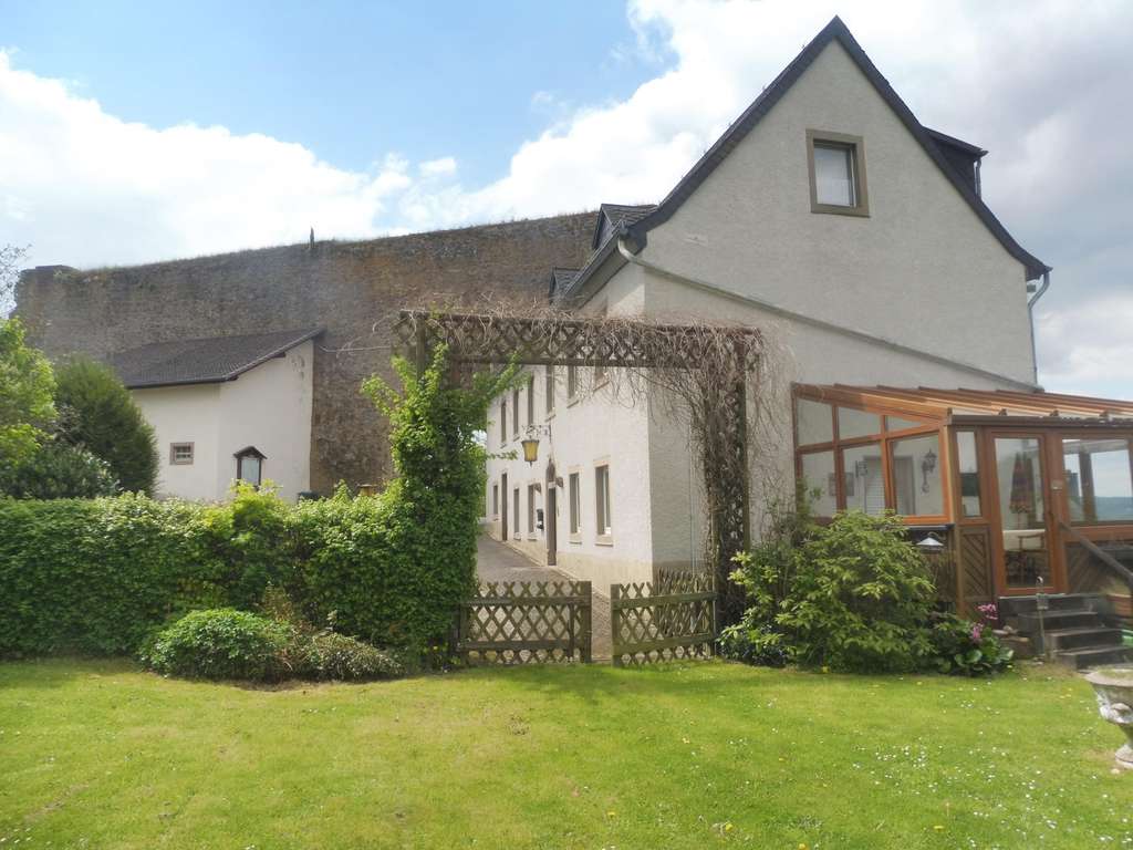 Werden Sie Eigentümer einer herrschaftlichen Residenz in Gerolstein