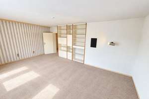 Große Wohnung mit Hauscharakter in ruhiger Lage m. Balkon, Keller und Garage (RÖMBKE IMMOBILIEN KG) – 24539 Brachenfeld-Ruthenberg, Neumünster – Vorschaubild 6