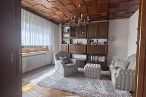 Großzügiges Zweifamilienhaus mit ausgebautem Dachgeschoss und Südgarten in Bielefeld-Quelle – 33649 Brackwede, Bielefeld – Vorschaubild 9