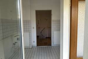 Frisch renovierte 3,5-Zimmer-Wohnung mit Garten – 81929 Daglfing, München – Vorschaubild 6