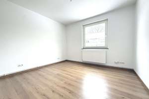 Sanierte 3-Zi-Whg. mit Balkon – Lister Kirchweg 55, 30163 List, Hannover – Vorschaubild 3
