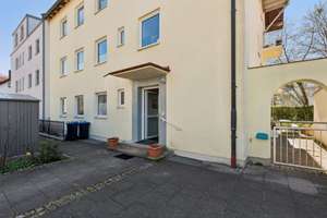 Solides Mehrfamilienhaus mit 7 Wohnungen in ruhiger und zentraler Lage von Krailling – Die vollständige Adresse der Immobilie erhältst du vom Anbieter., 82152 Krailling – Vorschaubild 9