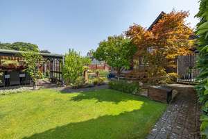 Wohnen mit Stil, Komfort und Gartenidylle – Ihr Zweifamilienhaus in begehrter Lage von KR-Uerdingen! – Die vollständige Adresse der Immobilie erhältst du vom Anbieter., 47829 Uerdingen, Krefeld – Vorschaubild 5