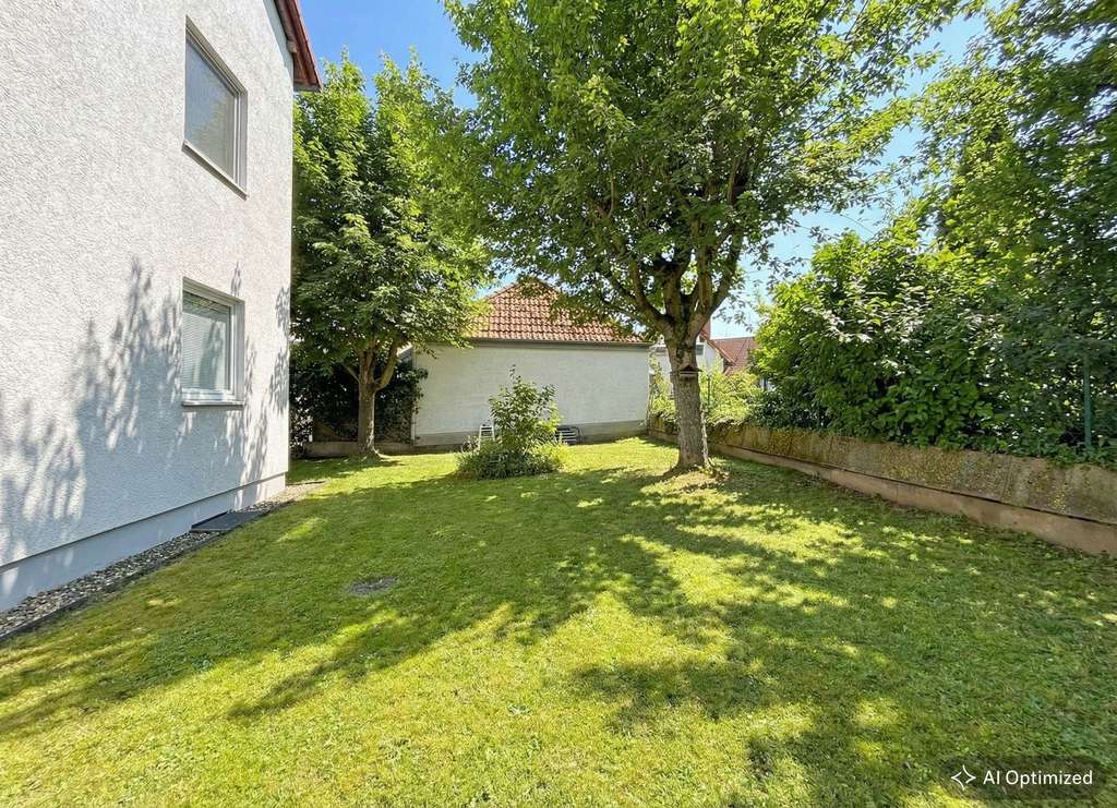 Immobilie in Staufenberg - Klein & fein mit viel Sonnenlicht - 
sofort verfügbare Eigentumswohnung in Feldrandlage - Bild 2