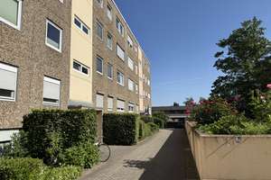 Helle, großzügige 3-Zimmerwohnung mit Balkon und TG-Stellplatz in gefragter Lage – Am Maashof 33, 47269 Großenbaum, Duisburg – Vorschaubild 2