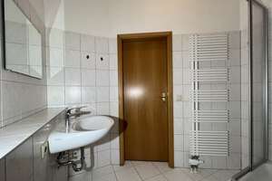 Großzügige und helle 2-Zimmer-Wohnung mit Einbauküche – Bernhardstraße 45, 4315 Volkmarsdorf, Leipzig – Vorschaubild 7