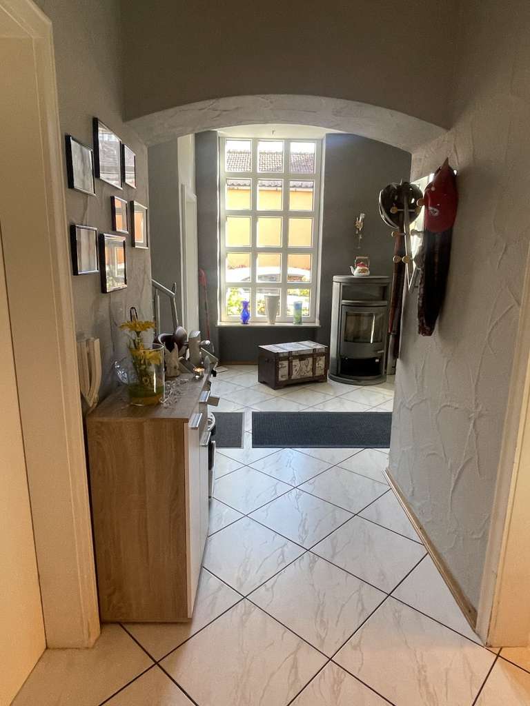 Immobilie in Clausen - Renoviertes, großzügiges Einfamilienhaus in sonniger Lage in Clausen - Bild 3