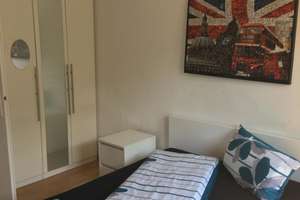 Geschmackvolle 1-Zimmer-Wohnung mit Einbauküche im Stadtzentrum – Marienstraße 37, 40210 Stadtmitte, Düsseldorf – Vorschaubild 1