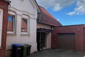 Gepflegtes  Haus mit Doppelgarage in Ilsede – Frehenbergstraße 31, 31241 Ilsede – Vorschaubild 2