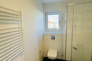 Moderne möblierte Wohnung direkt in Adlershof mit EBK sowie Balkon!!!! – Otto-Franke-Straße 45, 12489 Adlershof, Berlin – Vorschaubild 5