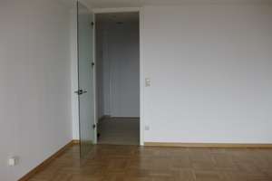 Anlageobjekt: 1-Zimmer-Wohnung im 11. OG mit umlaufendem Balkon und traumhaftem Blick über München – Rümannstraße 61, 80804 Am Luitpoldpark, München – Vorschaubild 10