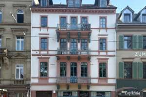 Leerstehende 2-Zimmer-Wohnung direkt gegenüber dem KIT