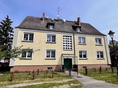 Gepflegtes Mehrfamilienhaus mit 6 Wohneinheiten in Linum