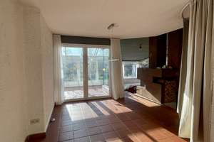 *Provisionsfrei*Ein echtes 2-Familienhaus mit unverwechselbarem Kamin-Unikat &idyllischem Grundstück – Rosmerthastraße xx, 55126 Finthen, Mainz – Vorschaubild 9