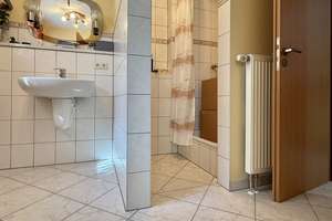 Reserviert/Massiv gebauter Bungalow in traumhaft ruhiger Lage inkl. Einliegerwohnung – Die vollständige Adresse der Immobilie erhältst du vom Anbieter., 90765 Ronhof, Kronach, Fürth – Vorschaubild 22