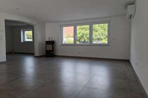 Modernes Wohnjuwel am Maudacher Bruch – Gehobenes 5-Zimmer-Haus mit  Südgarten ab sofort bezugfertig – 67065 Gartenstadt, Ludwigshafen am Rhein – Vorschaubild 2