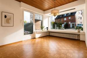 Hollenders Immobilien: Gepflegtes Einfamilienhaus mit Modernisierungsbedarf in attraktiver Lage – Die vollständige Adresse der Immobilie erhältst du vom Anbieter., 50859 Lövenich, Köln – Vorschaubild 9
