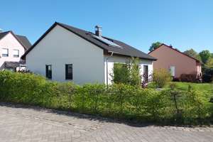 Moderner Bungalow mit 4 Zimmern in Halle Heide Süd – Fingerhutweg 23, 6120 Heide-Süd, Halle (Saale) – Vorschaubild 3