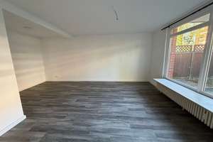 Charmante 3-Zimmer-Erdgeschosswohnung mit Terrasse in Hamburg-Rahlstedt – Treptower Straße 74C, 22147 Rahlstedt, Hamburg – Vorschaubild 2