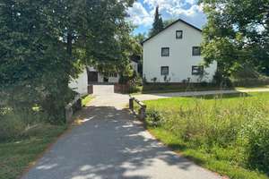 Idyllische Hofstelle am Kollbach – großzügiges Anwesen im Herzen von Malgersdorf – Die vollständige Adresse der Immobilie erhältst du vom Anbieter., 84333 Malgersdorf – Vorschaubild 2