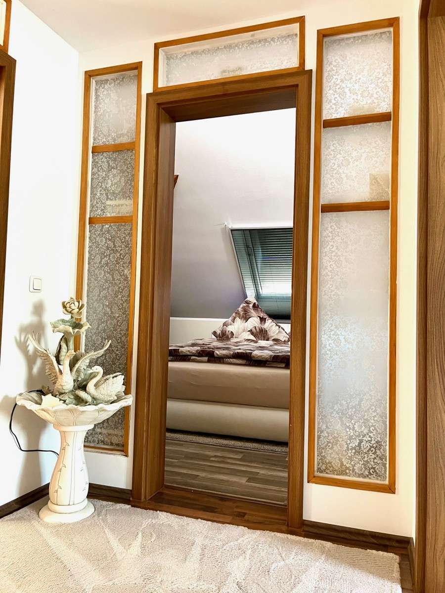 Immobilie in Radebeul - Haushälfte zur Selbstnutzung - PLUS Kapitalanlage in Radebeul (3 bereits sanierte Wohnungen!) - Bild 9