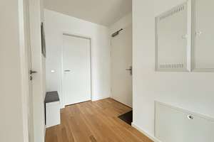 QUARTIER EAST - möblierte stilvolle Zwei-Zimmer-Wohnung mit Blick auf die EZB – Die vollständige Adresse der Immobilie erhältst du vom Anbieter., 60314 Ostend, Frankfurt am Main – Vorschaubild 9
