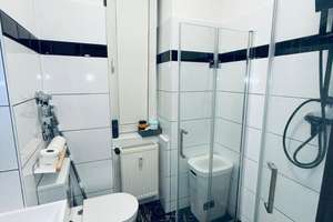 Property thumbnail 12