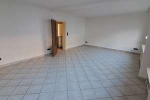 Riesiger Wohnraum -  schöne geräumige 2,5 - Raum Wohnung im Herzen von  GE - Horst – Essener Strasse 2a, 45899 Horst, Gelsenkirchen – Vorschaubild 2