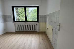 ALBERT WOLTER 1919 IVD! Köln-Lövenich, frisch renovierte 3 Zimmerwohnung mit großer Loggia – Die vollständige Adresse der Immobilie erhältst du vom Anbieter., 50859 Lövenich, Köln – Vorschaubild 15