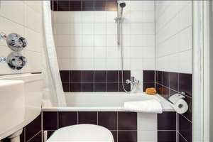 Property thumbnail 8