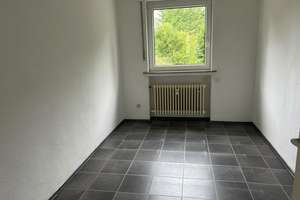 Gepflegte 3-Zimmer-Wohnung mit großem Balkon in Dortmund-Hombruch – Solbergweg 82, 44225 Barop, Dortmund – Vorschaubild 3