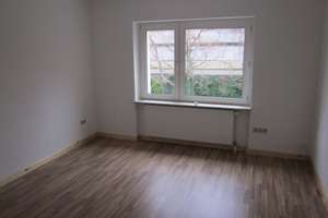 Gut geschnittene und top gepflegte  Wohnung mit  Balkon, 2 Bädern und Einzelgarage – Liegnitzer Strasse 10, 42277 Oberbarmen, Wuppertal – Vorschaubild 14