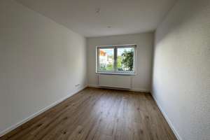 Großzügige 4-Raum-Wohnung mit ca. 115 m², Gäste-WC und Stellplatzoption – 39112 Sudenburg, Magdeburg – Vorschaubild 2