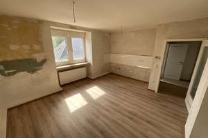 Gemütliche 2-Zimmer-Wohnung in Essen – 54,19 m² auf 2. Etage links – Schwarze Straße 23, 45326 Altenessen-Süd, Essen – Vorschaubild 3