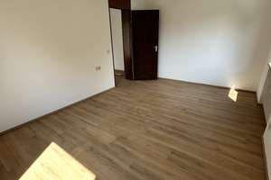 Attraktive 2,5-Zimmer Wohnung im 2. OG, frisch saniert in Steinenbronn – Die vollständige Adresse der Immobilie erhältst du vom Anbieter., 71144 Steinenbronn – Vorschaubild 11