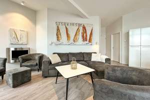 Penthouse Wohnung in einer der beliebten Dünenvillen an der Hafenpromenade am Priwall – Die vollständige Adresse der Immobilie erhältst du vom Anbieter., 23570 Travemünde, Lübeck – Vorschaubild 9