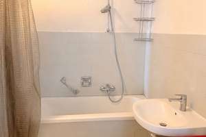 Schöne 3-Zi Wohnung mit Einbauküche, Balkon und Keller in einer zentralen und und ruhigen Lage – Pestalozzistr. 5a, 29633 Munster – Vorschaubild 4