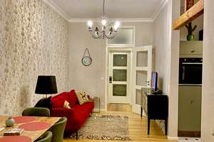 Altbauwohnung am Gutenbergplatz (Vollmöblierte) – Die vollständige Adresse der Immobilie erhältst du vom Anbieter., 76132 Weststadt, Karlsruhe – Vorschaubild 7