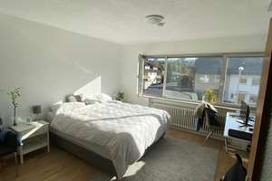 Modernisierte 3-Zimmer-Wohnung mit Balkon und EBK in Stuttgart- Mühlhausen  – Baltenstraße 52, 70378 Mühlhausen (Ortsteil), Stuttgart – Vorschaubild 5
