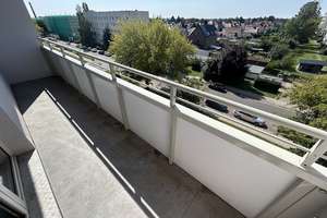 Genau das Richtige! Helle 3-Zimmer-Wohnunt mit großem Balkon! – 39116 Sudenburg, Magdeburg – Vorschaubild 4